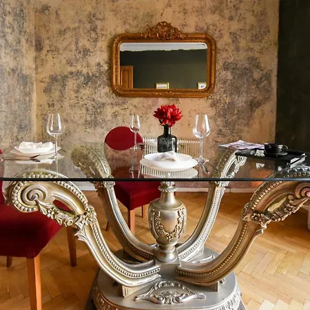 Brancovenian Elegance In - 3br Steps From Cismigiu